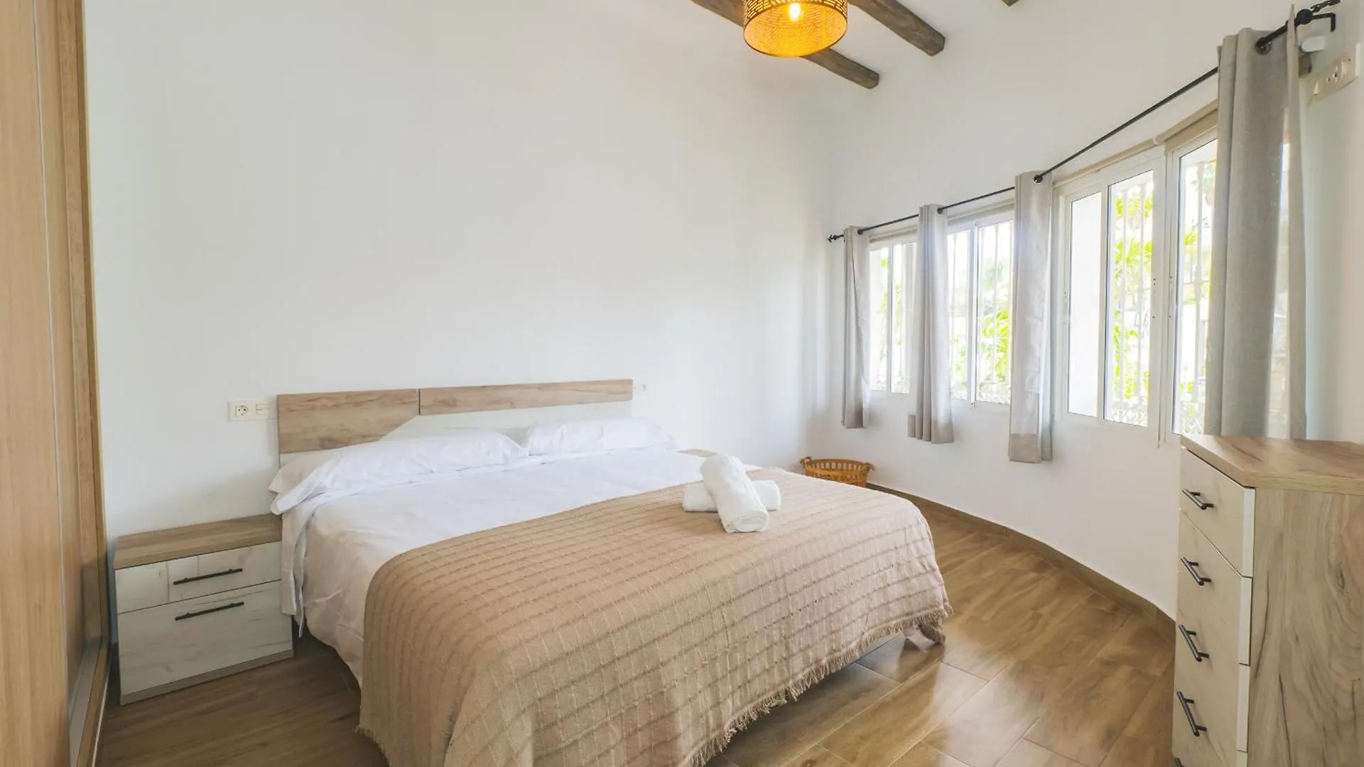 Cubo'S Casa El Candil 8 Pax Alhaurin el Grande 0*,  Spain